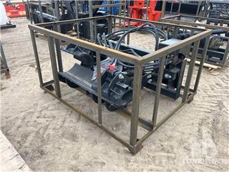 AGT 12 in Skid Steer Pole Clamp (Un ...