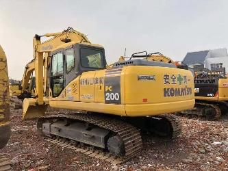 Komatsu 200-7