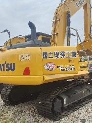 Komatsu PC200