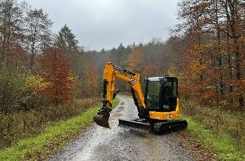 JCB 35Z-1