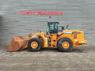 CASE 1221E