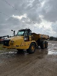 CAT 725C