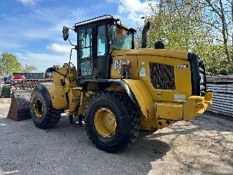 CAT 930M