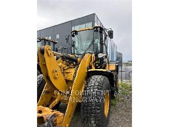 CAT 926M