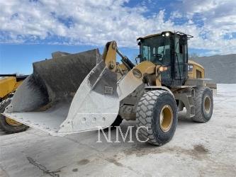 CAT 938M