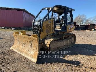 CAT D2
