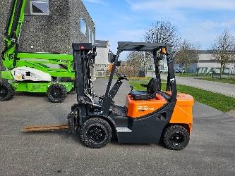 Doosan D 25 G