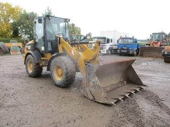 CAT 908 M