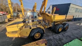 CAT 740