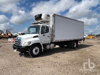Hino 338