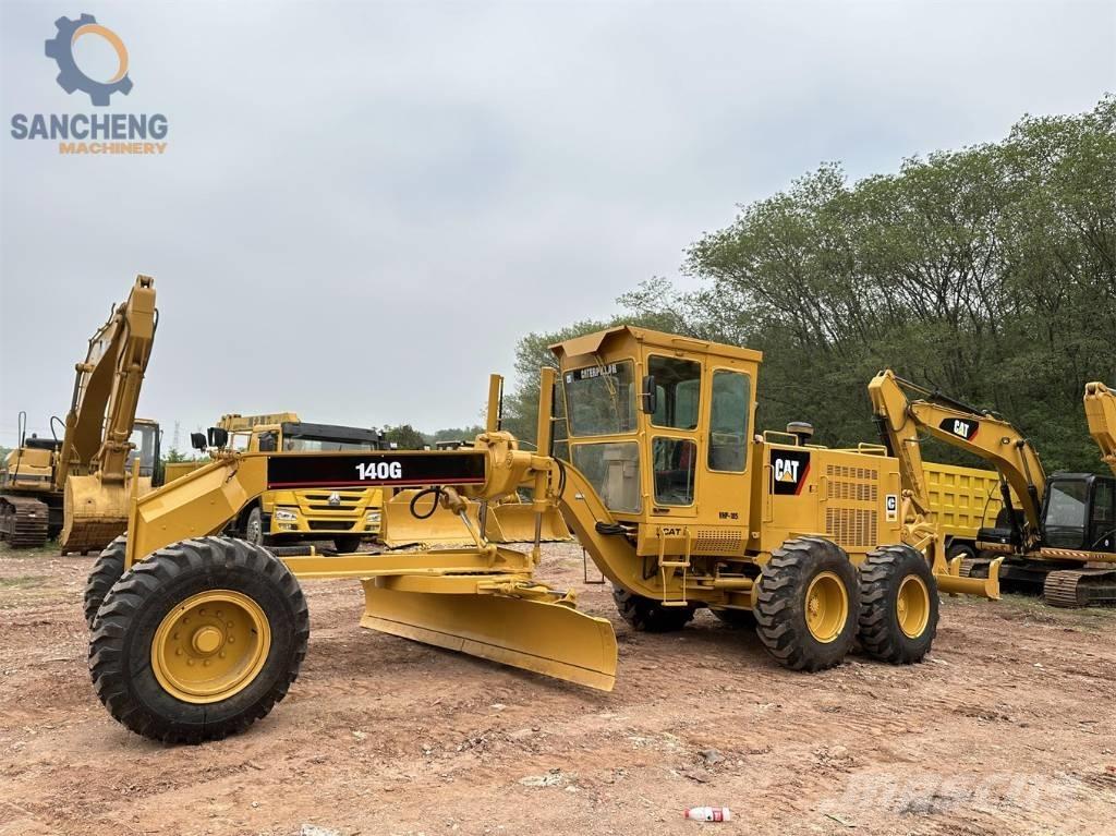 CAT 140G Grader