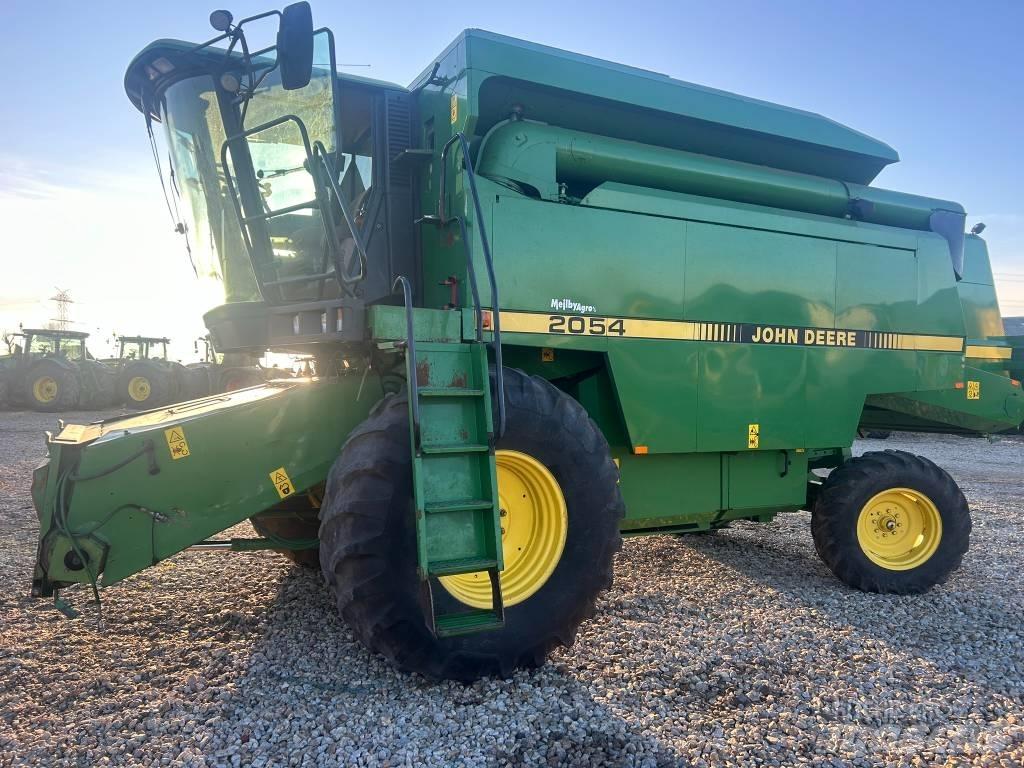 John Deere 2054 Mähdrescher