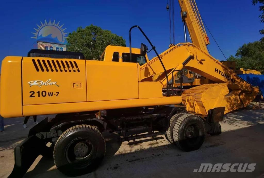 Hyundai R210W-7 Mobilbagger