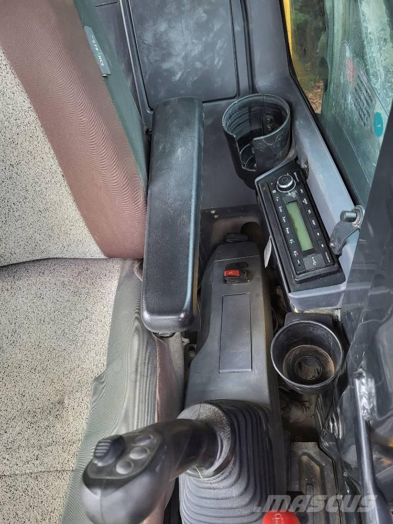 Komatsu PC88MR-11 Midibagger  7t - 12t