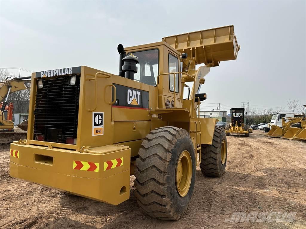 CAT 966C Radlader