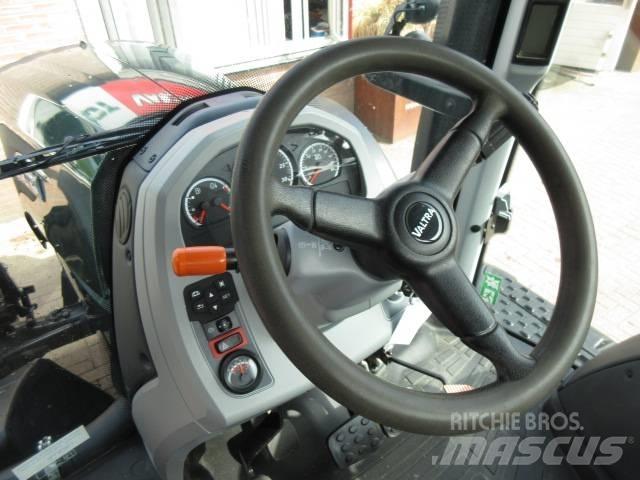 Valtra T174 ACTIVE Traktoren