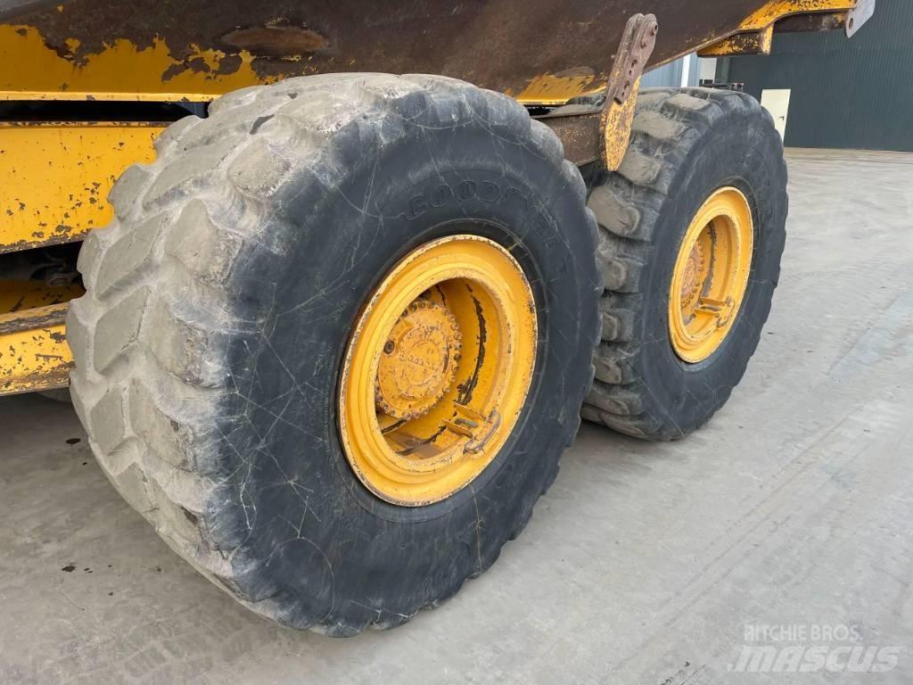 Volvo A30F Dumper - Knickgelenk