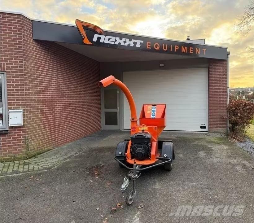 Wolf Hakselaar Holzhäcksler