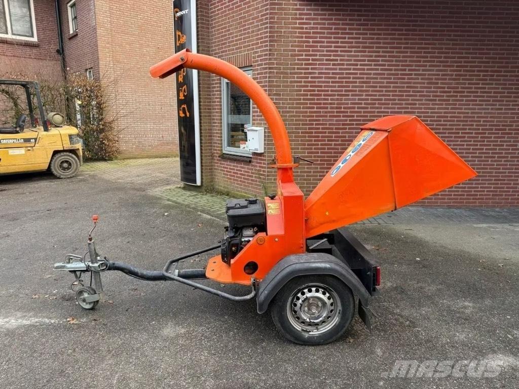 Wolf Hakselaar Holzhäcksler