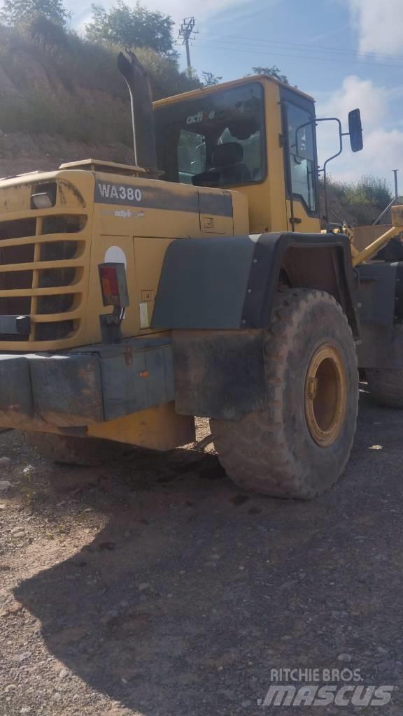 Komatsu WA 380-3H Radlader