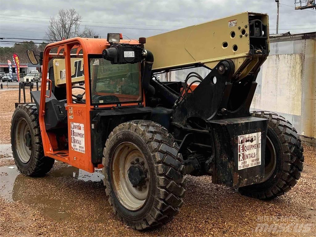 JLG G6-42A Teleskoplader