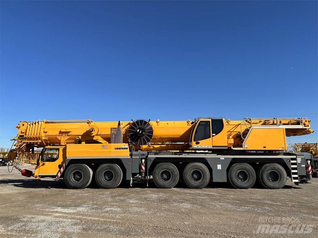 Liebherr LTM 1300 Kranen voor alle terreinen