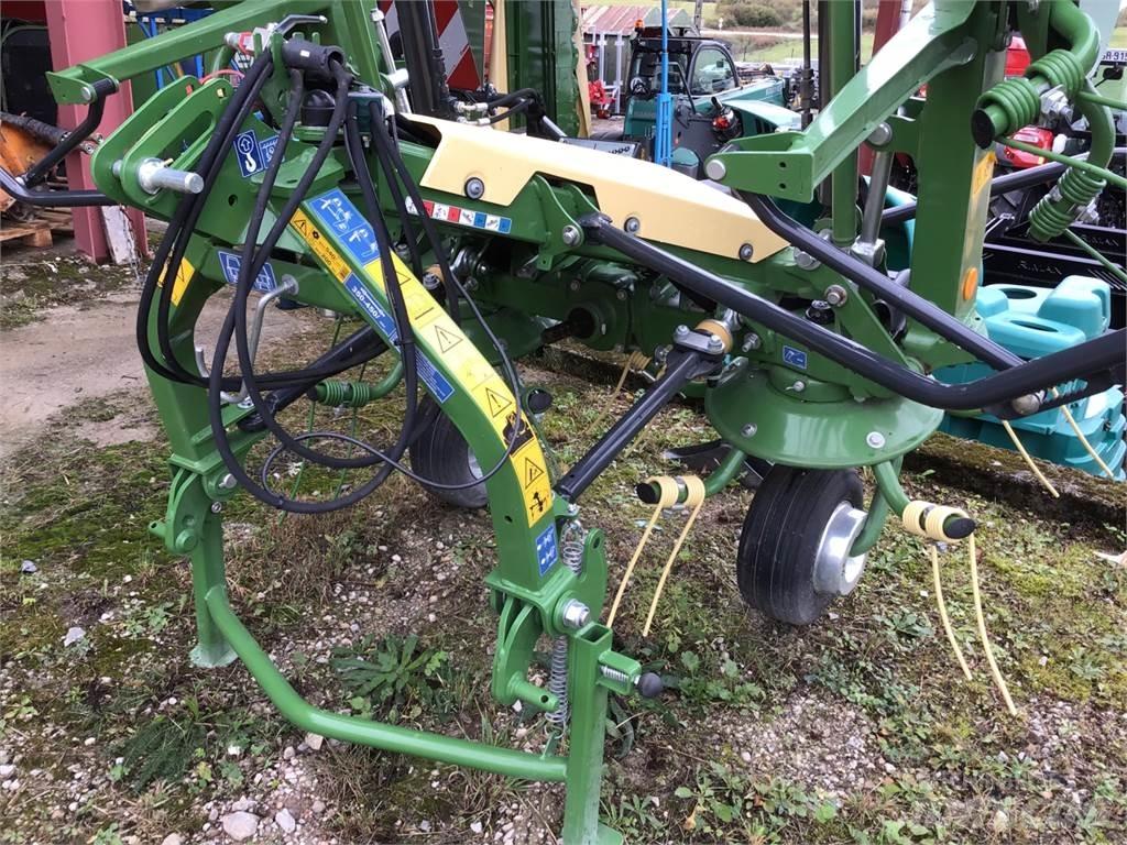 Krone Vendro 820 Kreiselheuer/-wender