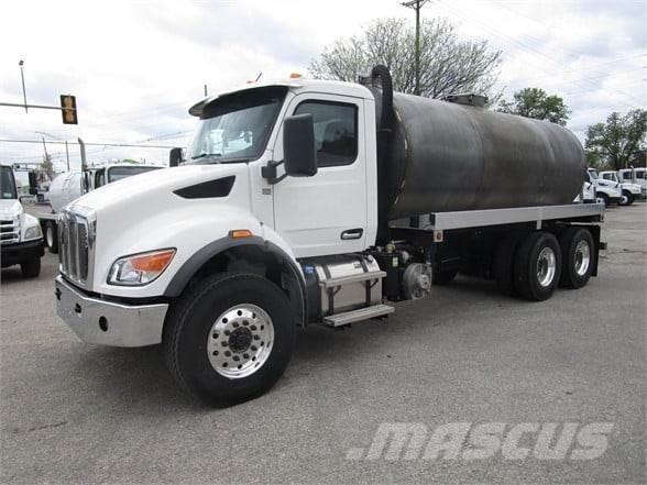 Peterbilt 548 Saug- und Druckwagen