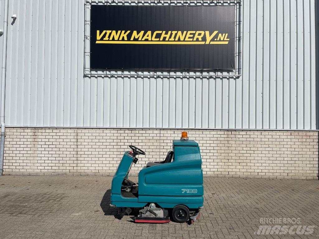Tennant 7100 Kehrer