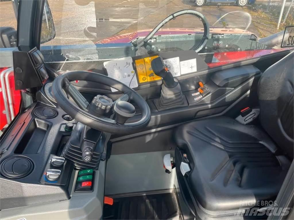 Weidemann T4512 Teleskopbühnen