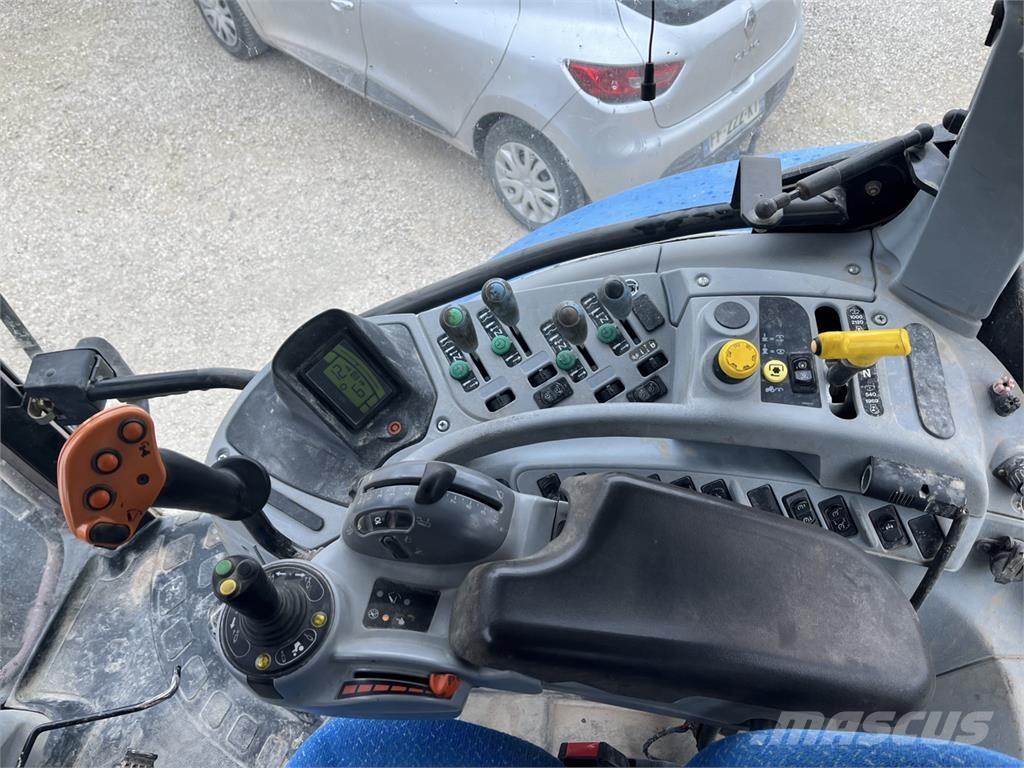 New Holland T6080 Traktoren