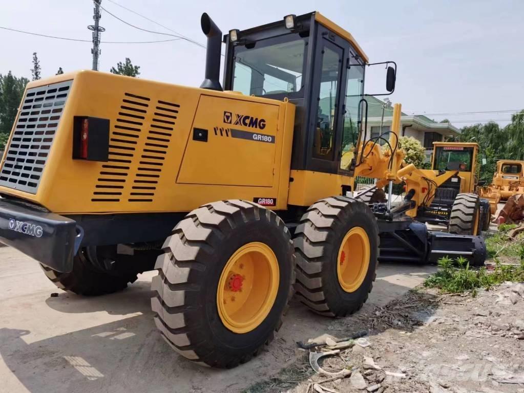 XCMG GR 180 Grader