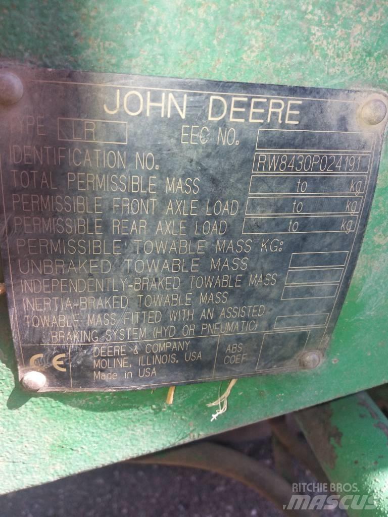 John Deere 8430 Traktoren