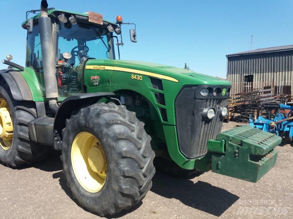 John Deere 8430 Traktoren