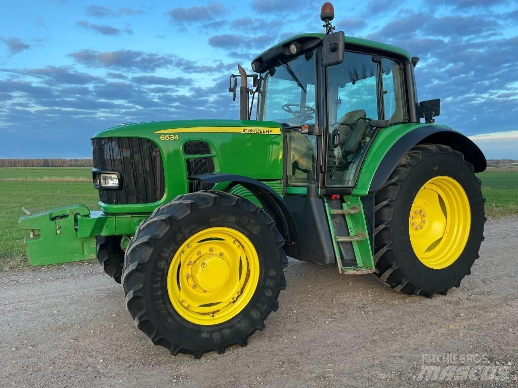 John Deere 6534 Traktoren