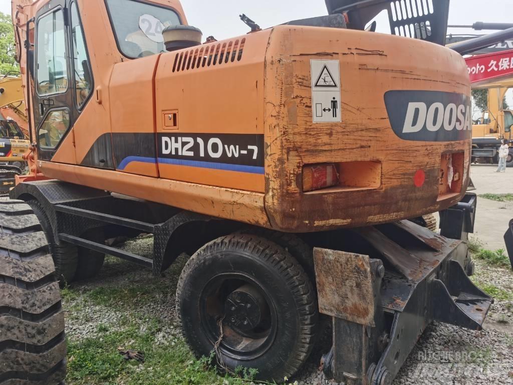 Doosan DH 210 W-7 Mobilbagger