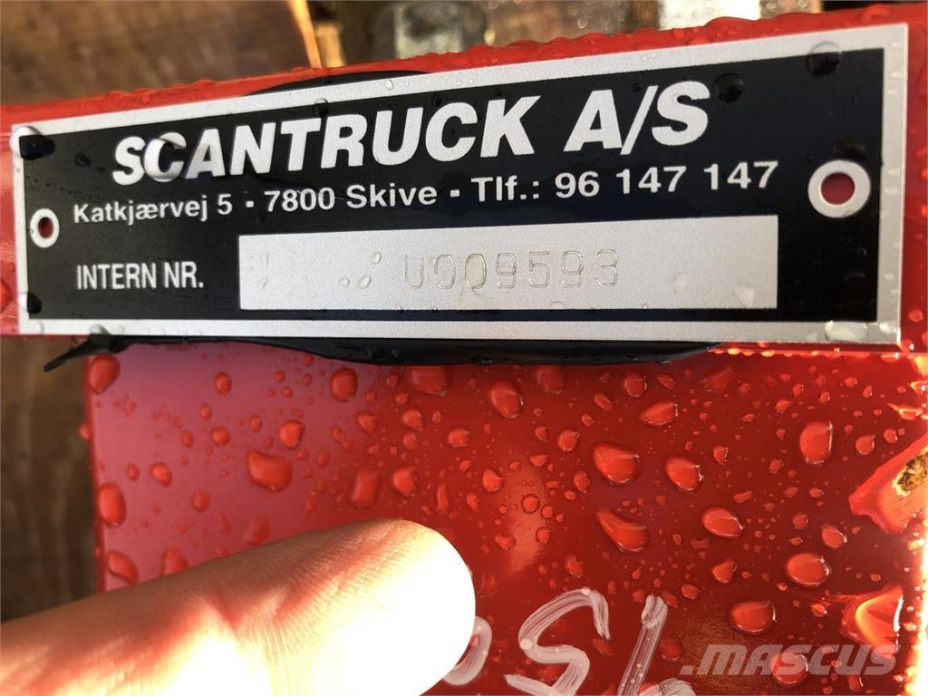 Manitou Diverse Schaufeln