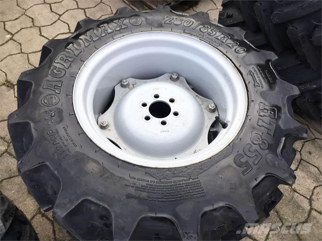 BKT 280/85R20 Reifen