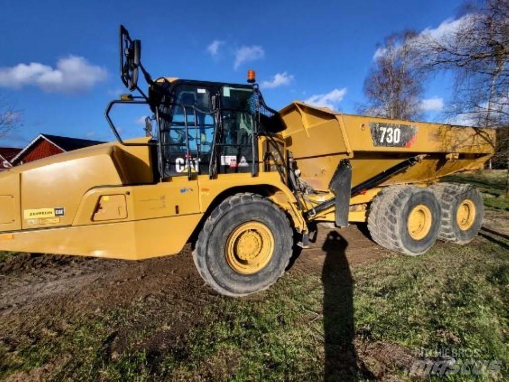 CAT 730 Dumper - Knickgelenk