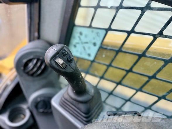 CAT 299D3 XE Kompaktlader