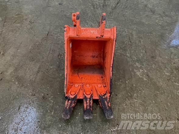 Kubota K7760 Schaufeln