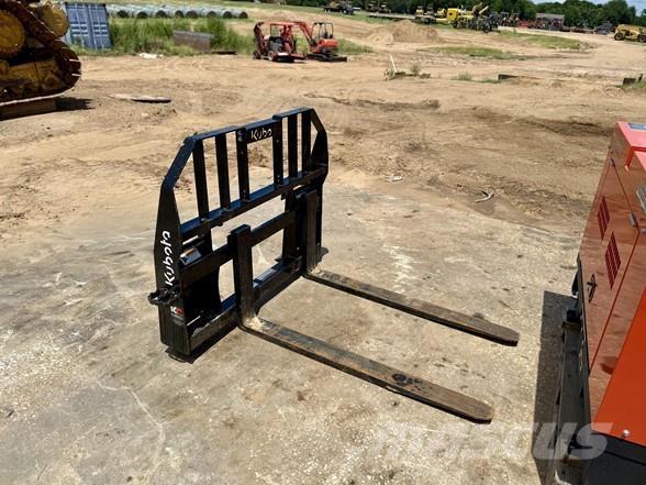 Kubota PFL4648 Gabeln