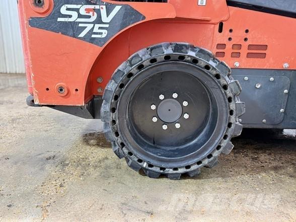 Kubota SSV75 Kompaktlader