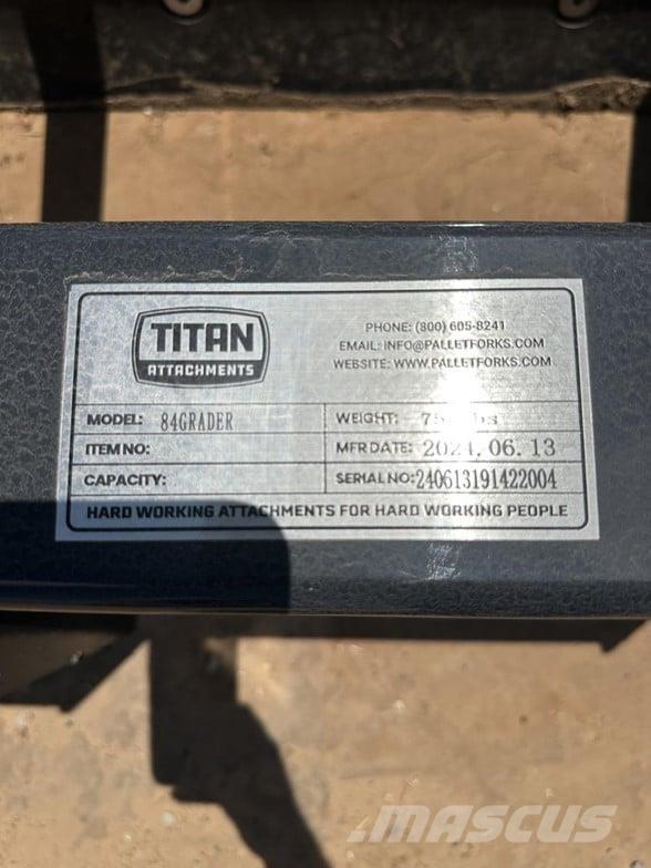 Titan  Sonstige Baumaschinen