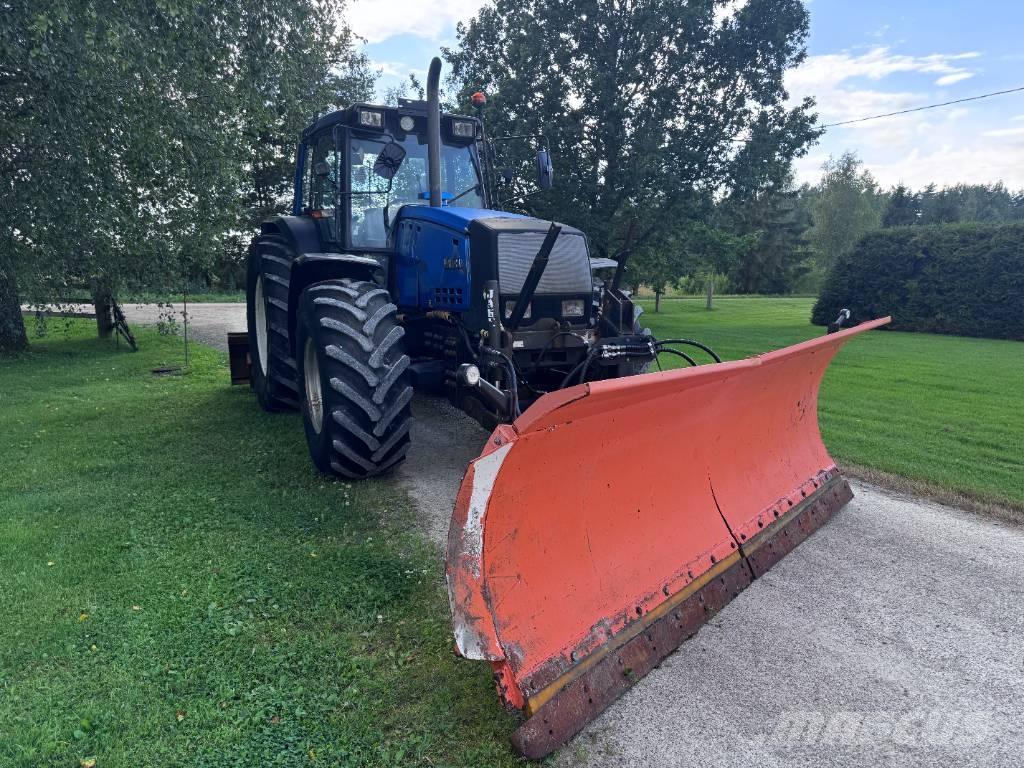 Valtra 8400-4 Traktoren