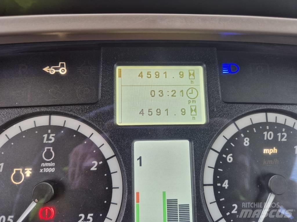 John Deere 6155 M Traktoren