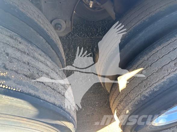 Utility 3000R Kühlauflieger