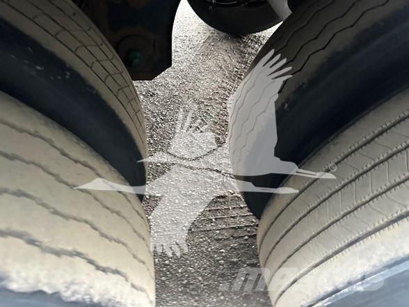 Utility 3000R Kühlauflieger