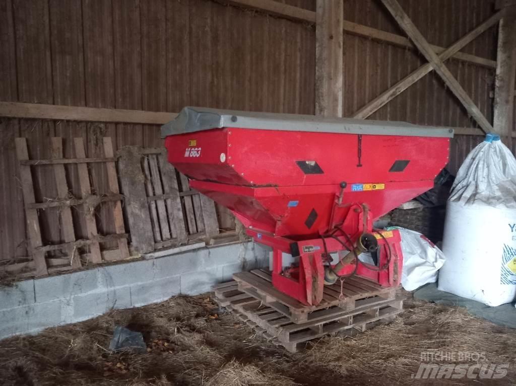 Kuhn MDS 732 M Düngemittel-Sprüher
