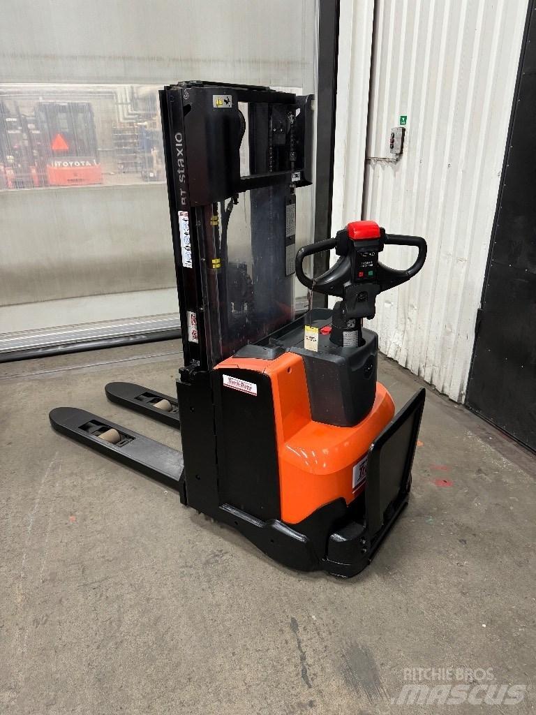 Toyota SWE120L Deichselstapler